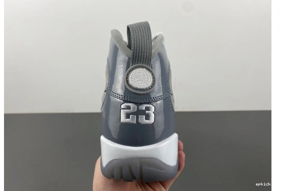 EP Jordan Grey Retro HV4794-011 (2025) Cool 9   HV4794-011   0210